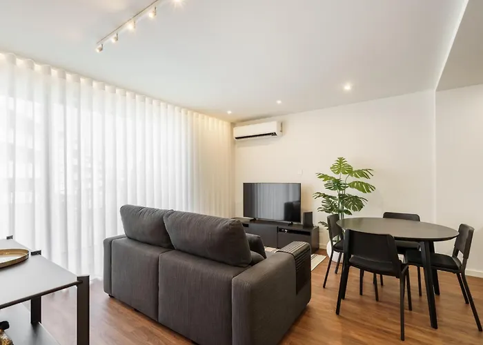 196 Andrade Corvo By Minho's Guest